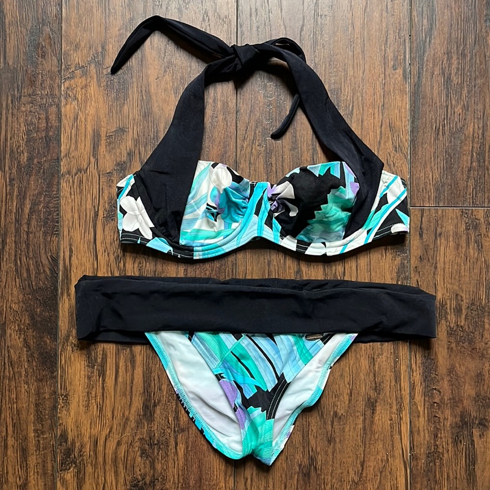 Leonard Blue/White Print Bikini Set